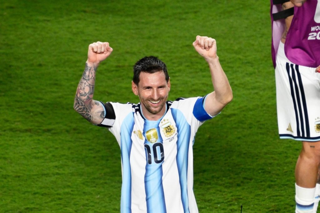 Messi dan Tim